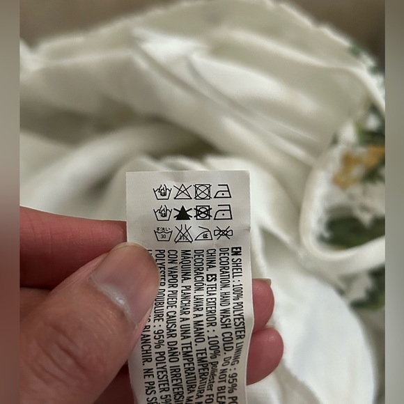 Endless Rose Lace Midi Dress - Picture 8 of 8